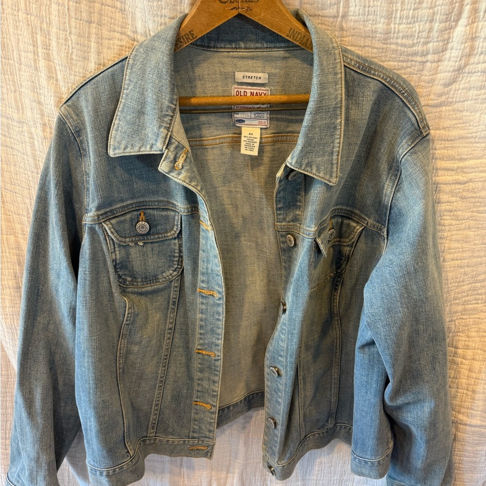 Women's Plus Vintage Jean Jacket